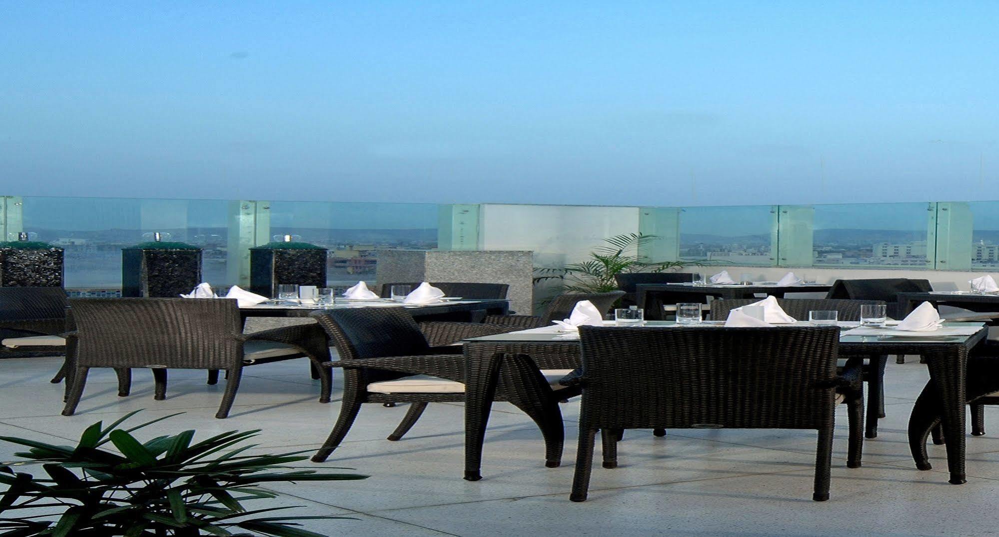 Fairfield By Marriott Jaipur Hotel Buitenkant foto